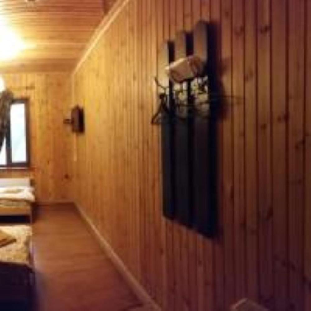 Zolotoy Bereg Hotel Chernihiv Bagian luar foto